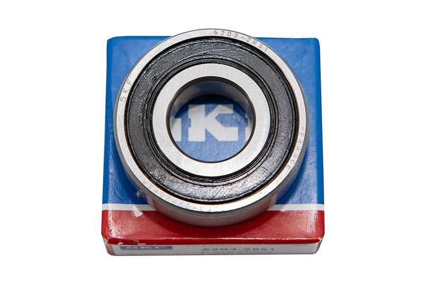 Підшипник SKF 6203 2RS в коробці 1494 фото